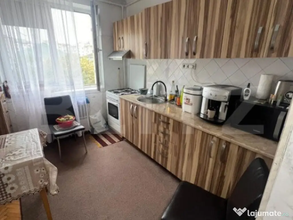 Apartament 3 Camere, Zona Imparatul Traian, 70 mp