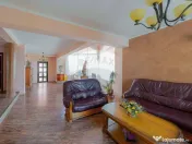 Vilă elegantă în Sânmartin – mobilată, lângă Bă... 