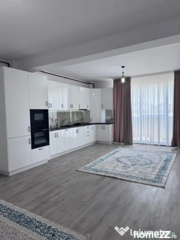 Apartament 100mp, bloc nou, Radauti