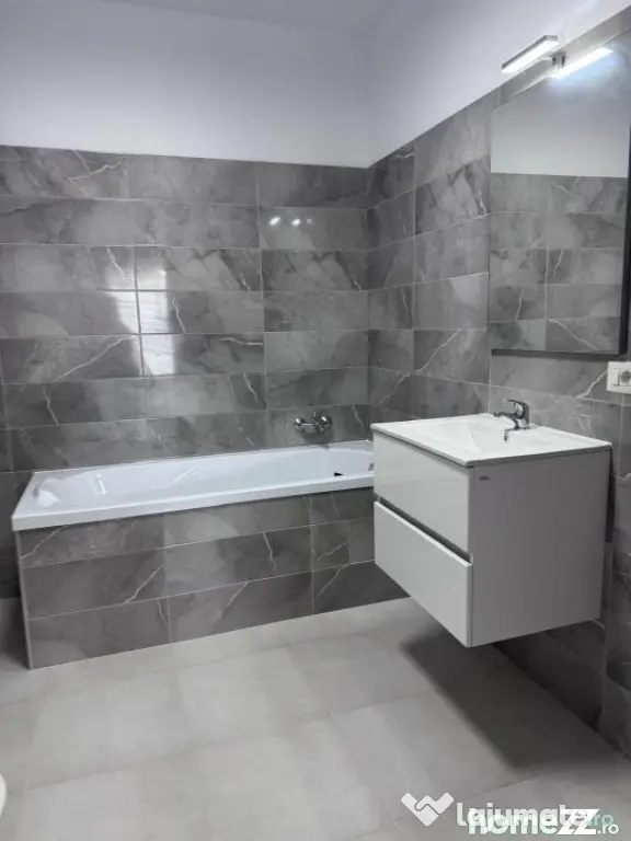 Apartament 100mp, bloc nou, Radauti