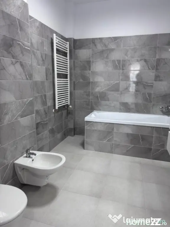 Apartament 100mp, bloc nou, Radauti