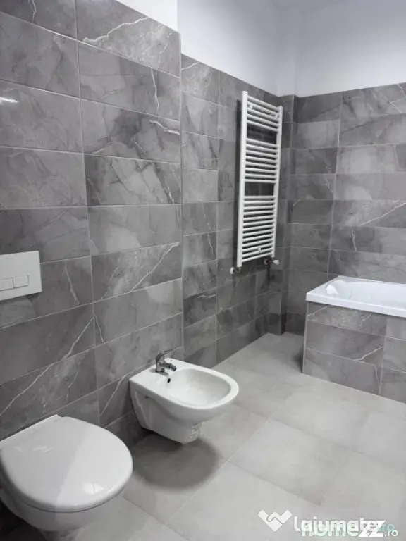 Apartament 100mp, bloc nou, Radauti