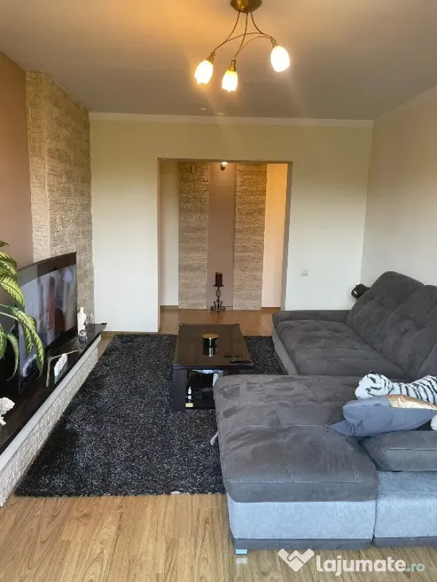 Vand apartament cu 2 camere in Deva, etaj parter, bloc mai nou