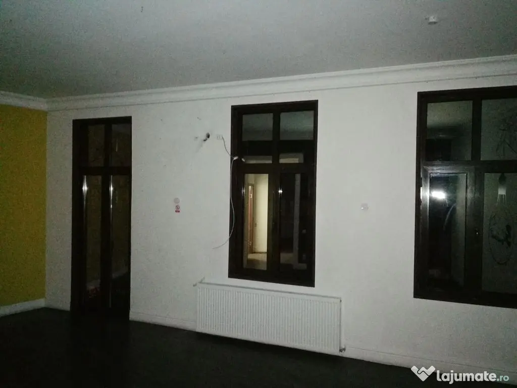 Spatiu comercial in vila Piata Rosetti 330mp cu terasa 100mp