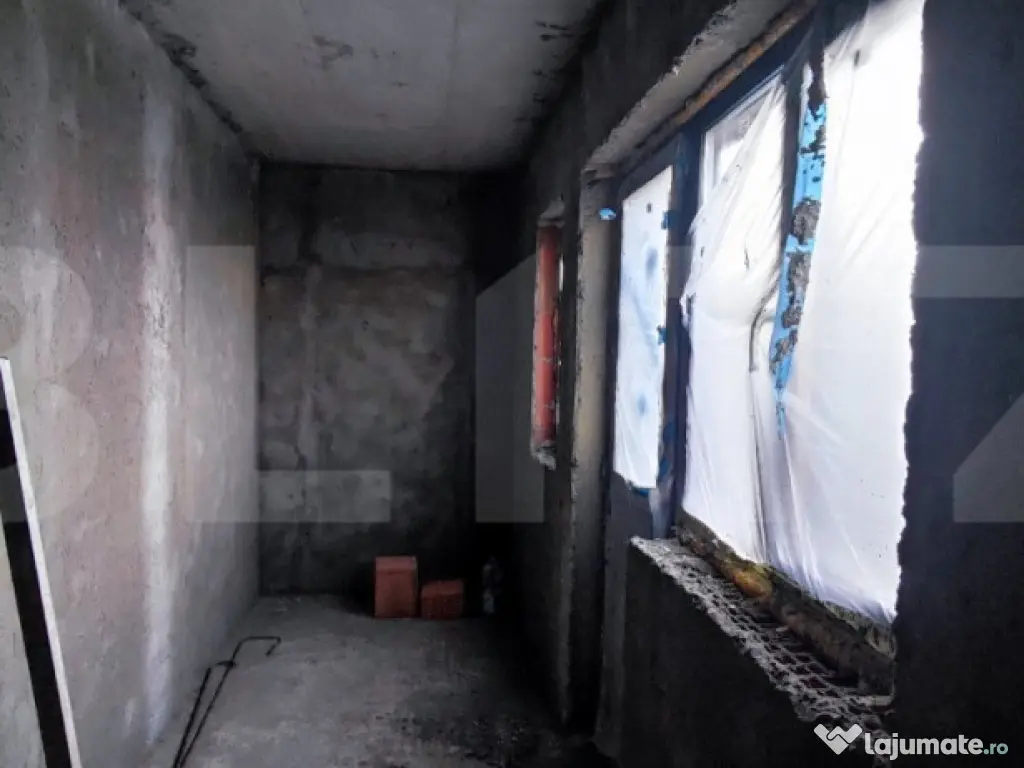 Duplex central, 3 camere, 100 mp, in Barnova - Visan