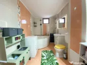 Apartament 3 camere, Gheorghe Doja, Oradea,70 mp. 125 000... 