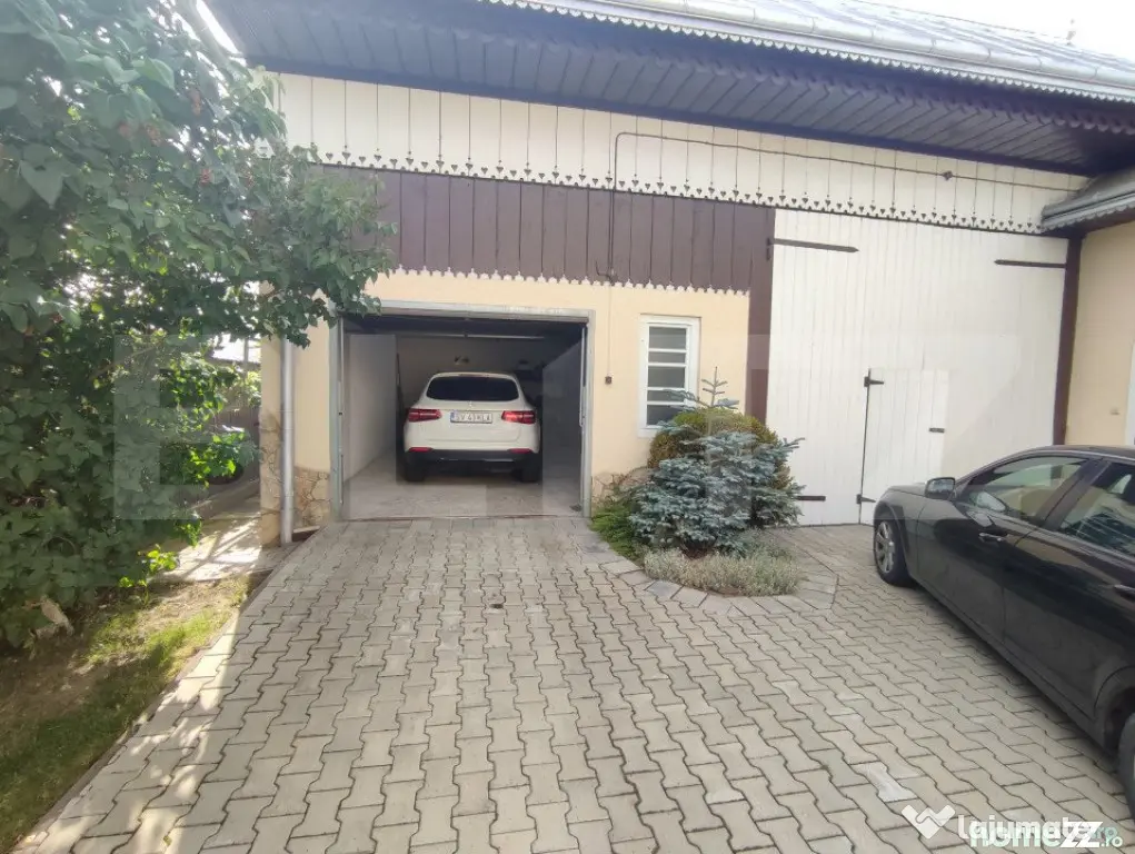 Casa premium central Iaslovat, 300 mp
