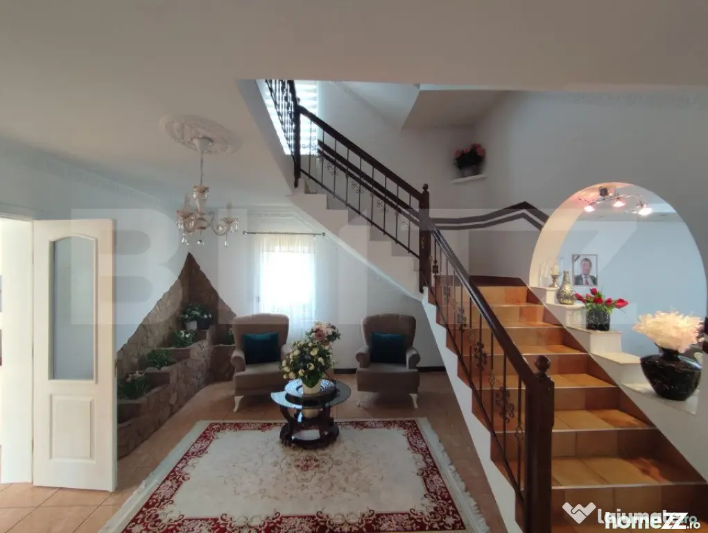 Casa premium central Iaslovat, 300 mp