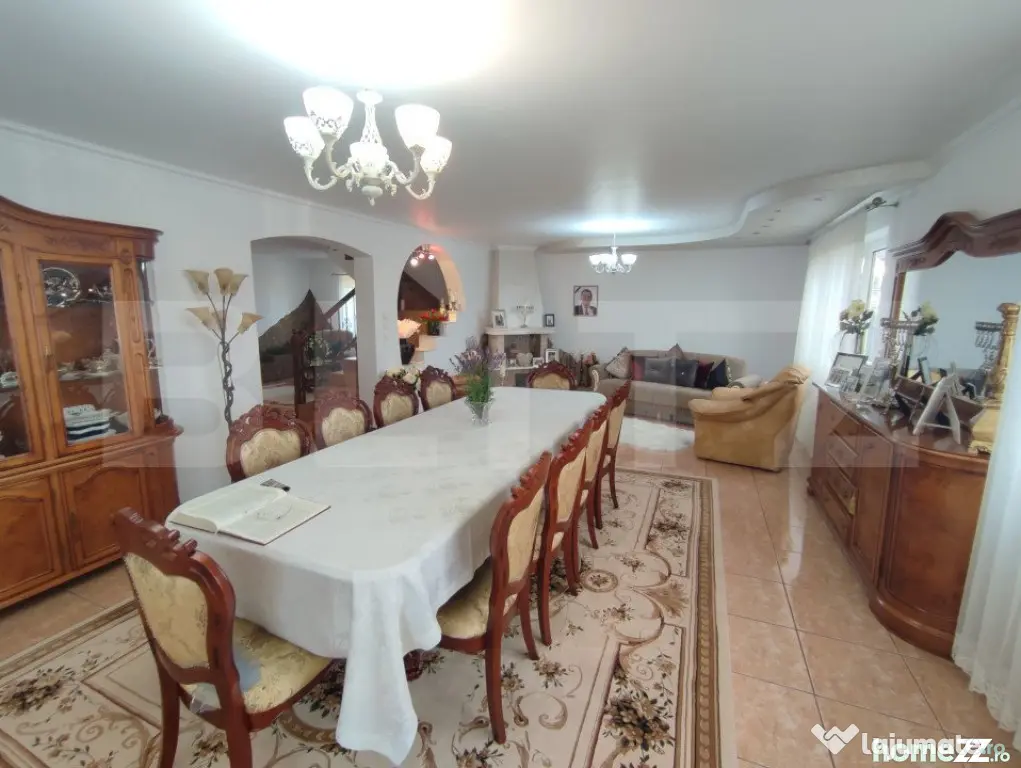 Casa premium central Iaslovat, 300 mp
