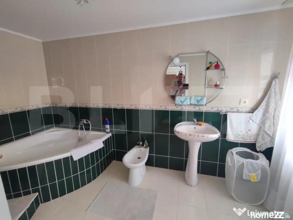 Casa premium central Iaslovat, 300 mp