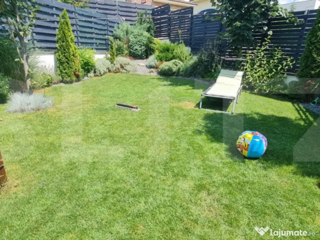 Casa in Voronet cu 4 camere si priveliste