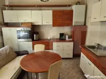 Casă centrală , 2 camere ,renovată