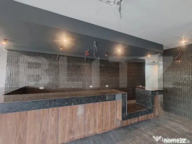 Spatiu comercial cafenea, 3 incaperi, 110 mp, zona Centrala