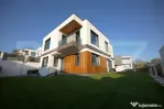 Vilă Smart Home.Cu panouri solare,4 dormitoare, birou, s...