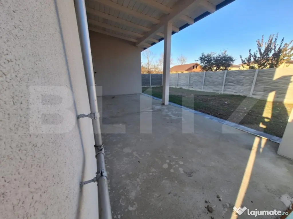 Duplex spectaculos 4 camere in Mosnita Noua