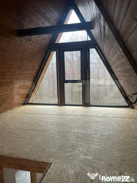 Pachet de 3 case in zona Tohanita, case tip A-frame , 400 m
