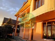 Casa in Roman, de vanzare 