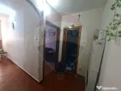 Garsoniera de vanzare la etajul 2 in Marasesti 