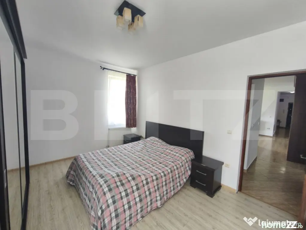 Apartament de inchiriat cu 2 camere, 80 mp, etaj intermediar