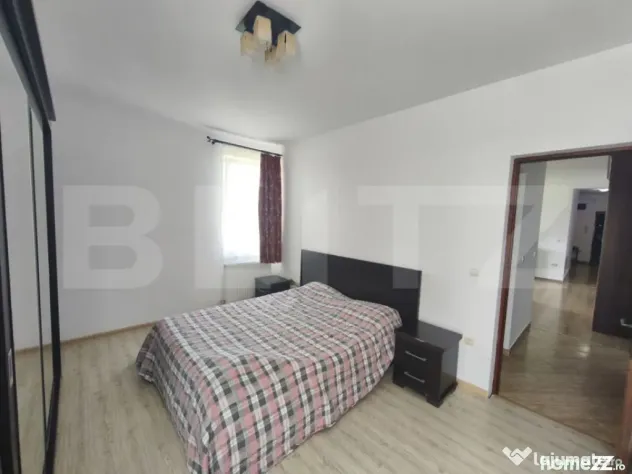 Apartament de inchiriat cu 2 camere, 80 mp, etaj intermediar