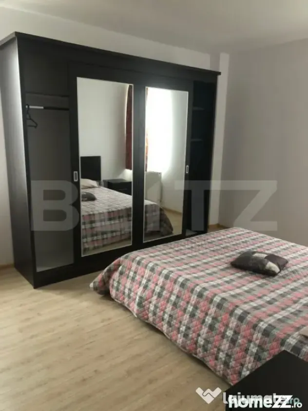 Apartament de inchiriat cu 2 camere, 80 mp, etaj intermediar