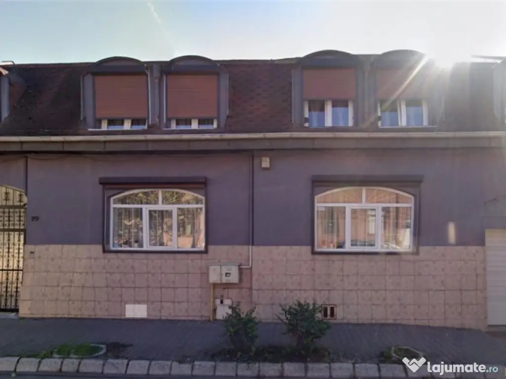 LIVE!Proprietate spectaculoasa,eclectic ,decorata,mobilata s