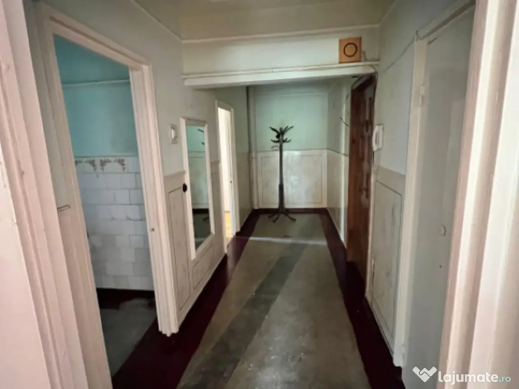 - Apartament 3 camere confort 1, zona Obor, etaj 3.