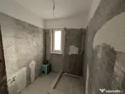 Casă Spațioasă cu 7 Camere, 242 mp Utili și 600 mp Teren 