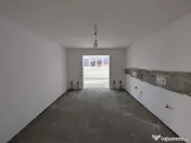 Casă Spațioasă cu 7 Camere, 242 mp Utili și 600 mp Teren 