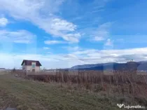 Urgent !Teren intravilan cu utilitati - Zarnesti