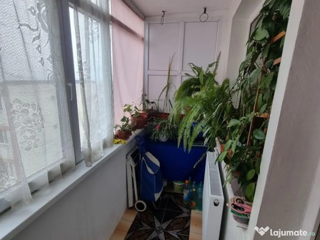 Central-apartament 2 camere cu gaze