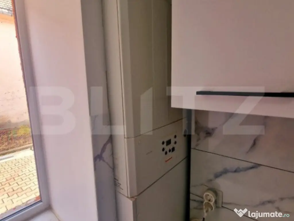 Casa familiala cu 4 camere, 2432 mp teren, Feldioara