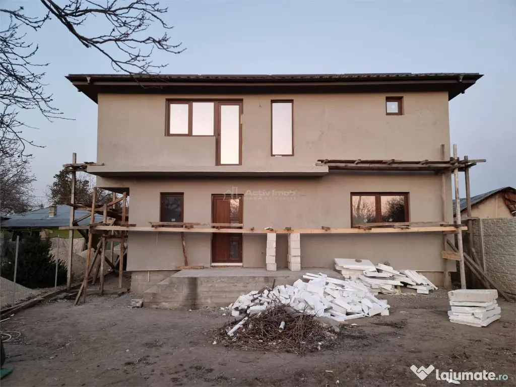 Single deosebit-Teren 1000 mp-Toate utilitatile