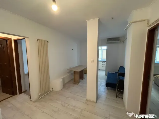 Apartament 2 cam. transformat in 3 camere, Calarasi 4, mobil
