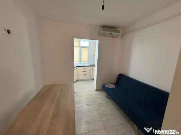 Apartament 2 cam. transformat in 3 camere, Calarasi 4, mobil