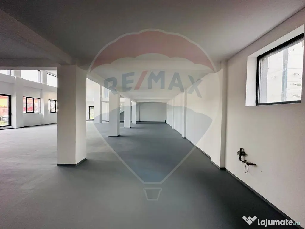 DE INCHIRIAT Spațiu comercial/showroom | 975 mp | Otopeni