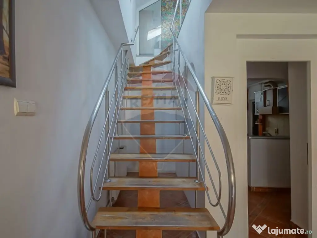 PODUL LUI GRID 13 | CASA 4 CAMERE CU DOUA BAI SI PRIVELIS...