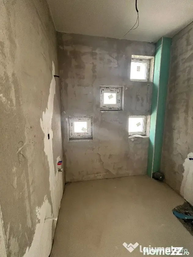 Casa tip Triplex de vanzare,Floresti - Floresti (Cluj)