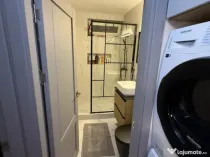 Apartament cu 3 camere decomandate Zona Ultracentrala