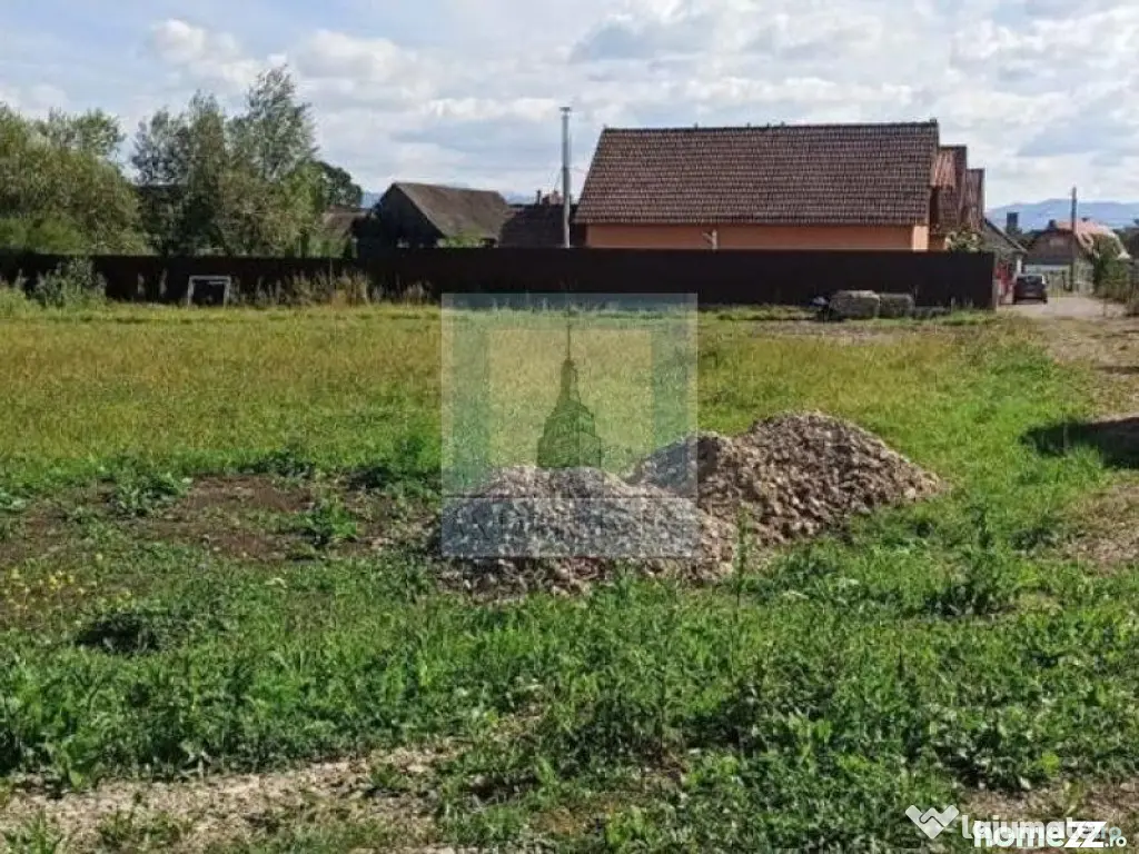 Teren intravilan, 800 mp - zona Prejmer