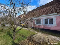 Casa saseasca de vanzare, Livezile