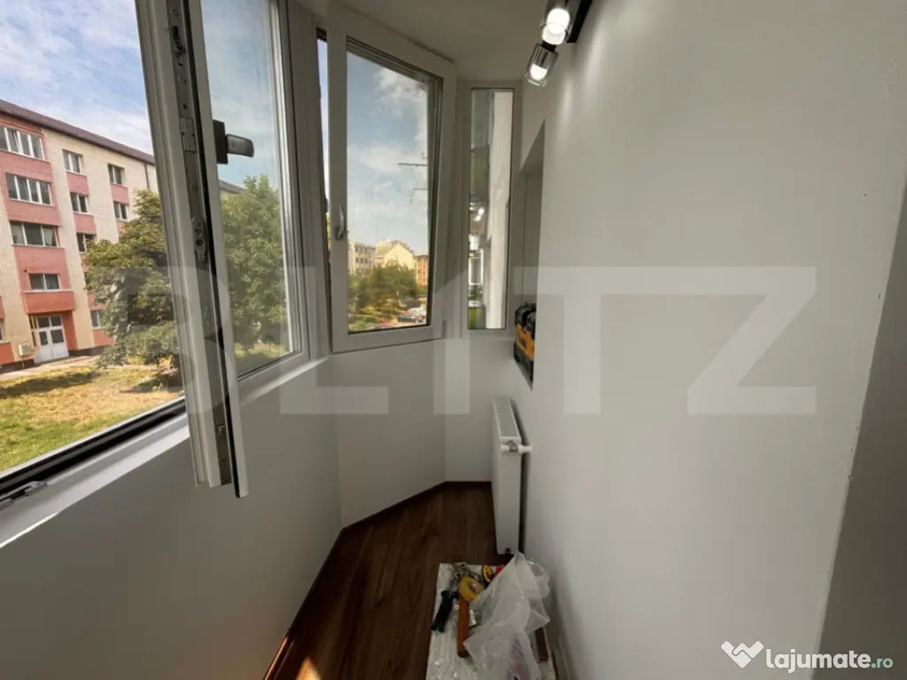 Garsoniera de vanzare, 33 mp, etaj 2, zona Independentei