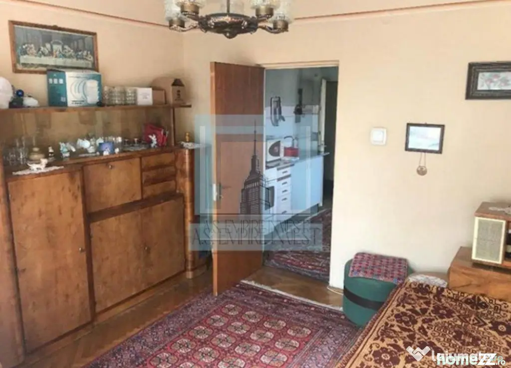 Ap 4 camere decomandat - zona Aurel Vlaicu - Brasov (Brasov)