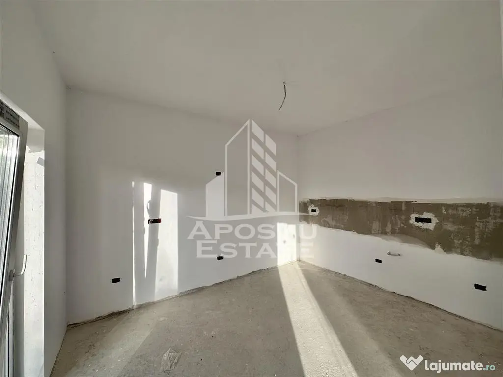 Jumatate de duplex cu 5 camere de vanzare, despartit, Dumbravita - Dumbravita (Timis)