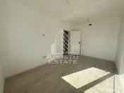 Penthouse cu scara interioara deosebita, 3 camere si 2 bai langa Lidl. 