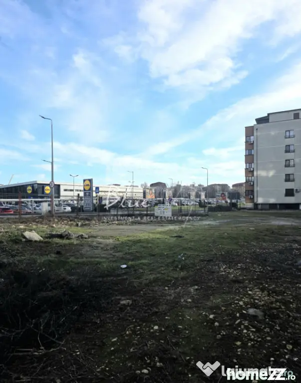 Teren cu autorizatie de constructie