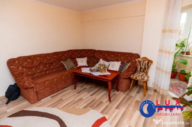 ID 3604 Apartament 3 camere - Strada VICTORIEI