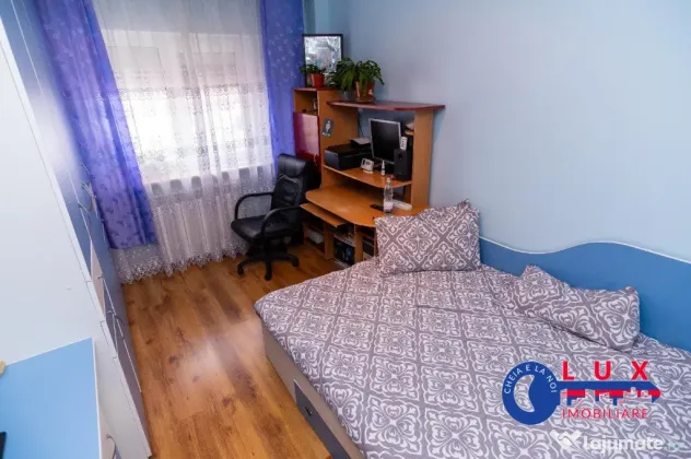 ID 3604 Apartament 3 camere - Strada VICTORIEI