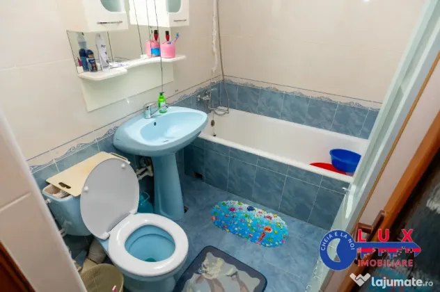 ID 3604 Apartament 3 camere - Strada VICTORIEI