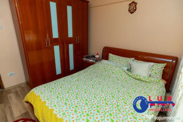 ID 3604 Apartament 3 camere - Strada VICTORIEI